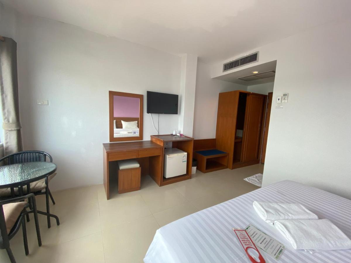 Prachuap Beach Hotel Prachuap Khiri Khan Exterior foto
