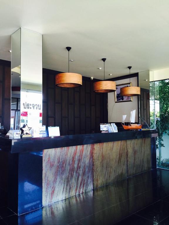 Prachuap Beach Hotel Prachuap Khiri Khan Exterior foto