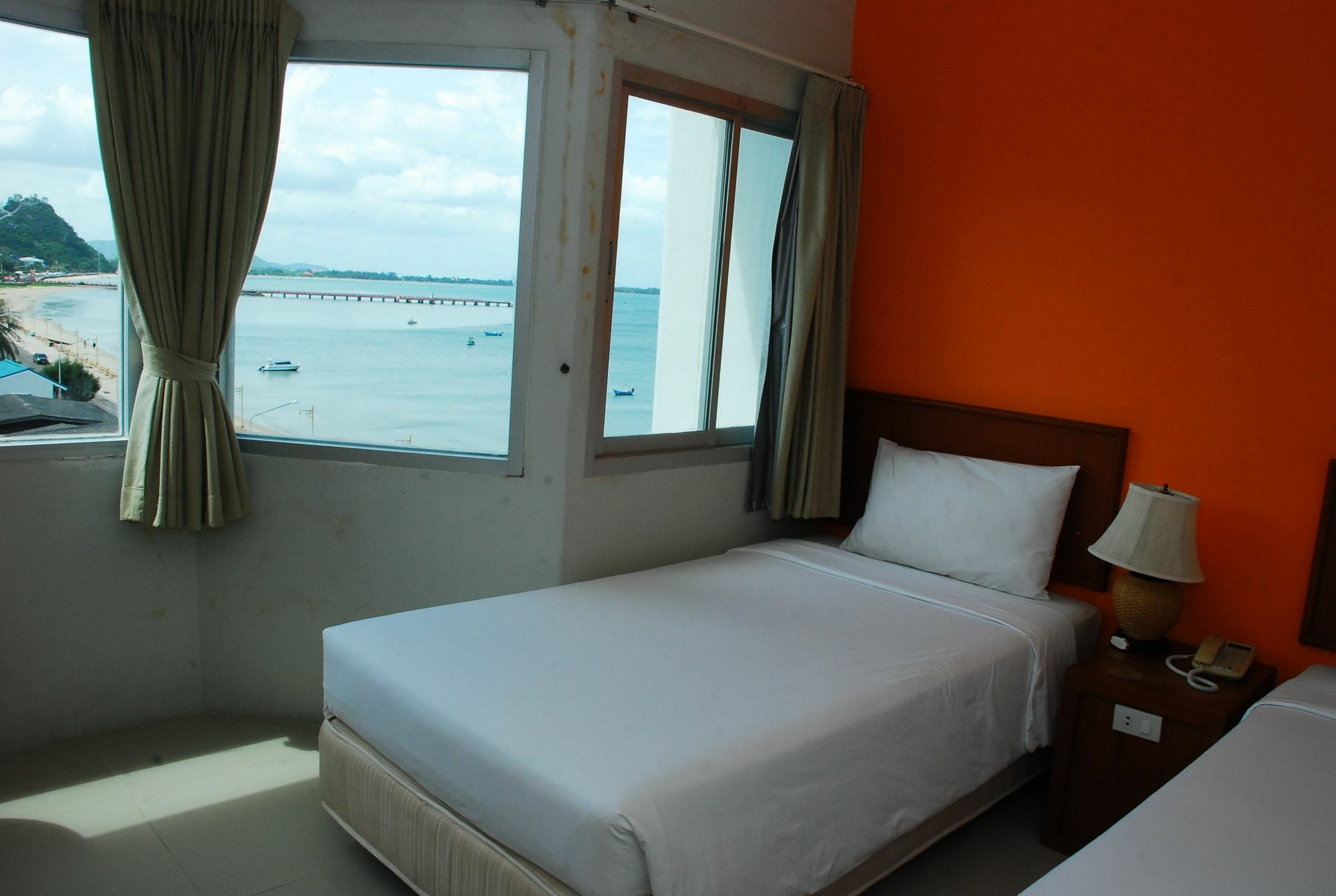 Prachuap Beach Hotel Prachuap Khiri Khan Exterior foto